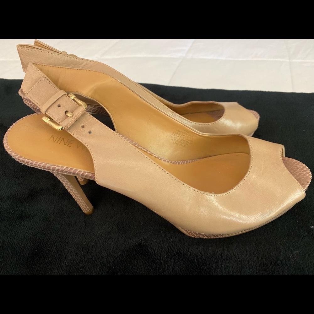 Nine West Peep Toe Platform Pump
